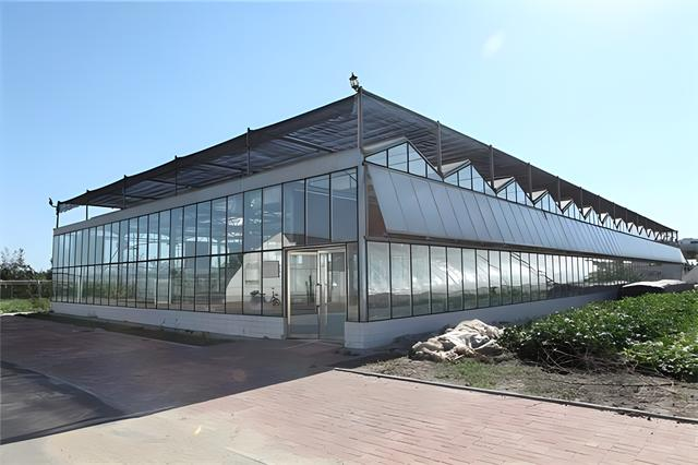 Insulation Principle of Glass Greenhouse