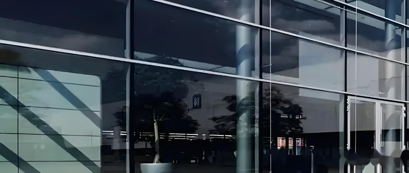 What Are The Advantages Of Anti Reflective Glass Compared To Ordinary Glass