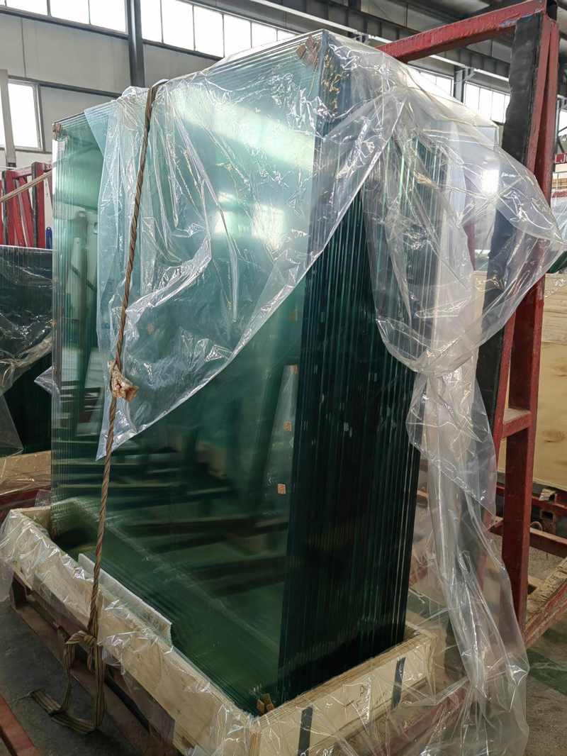 Laminated fire Proof glass